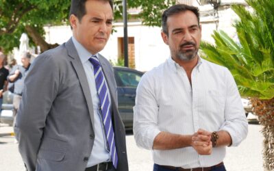 El consejero de Justicia, Administración Local y Función Pública de la Junta de Andalucía, José Antonio Nieto, visita Cañete de las Torres