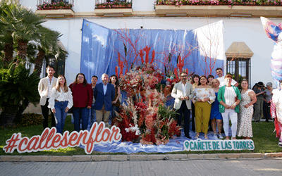 El Festival ‘Calles en Flor’ de Cañete de las Torres arranca con un homenaje a los ‘Fondos Marinos’ y más de 50 intervenciones florales